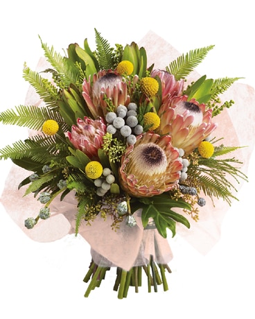 Mirambeena Flower Arrangement